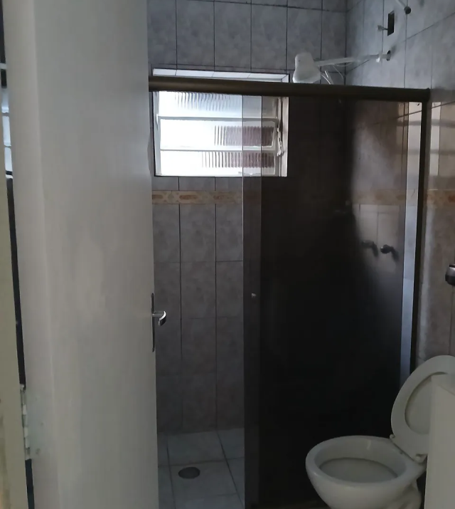 C3703 17.jpg